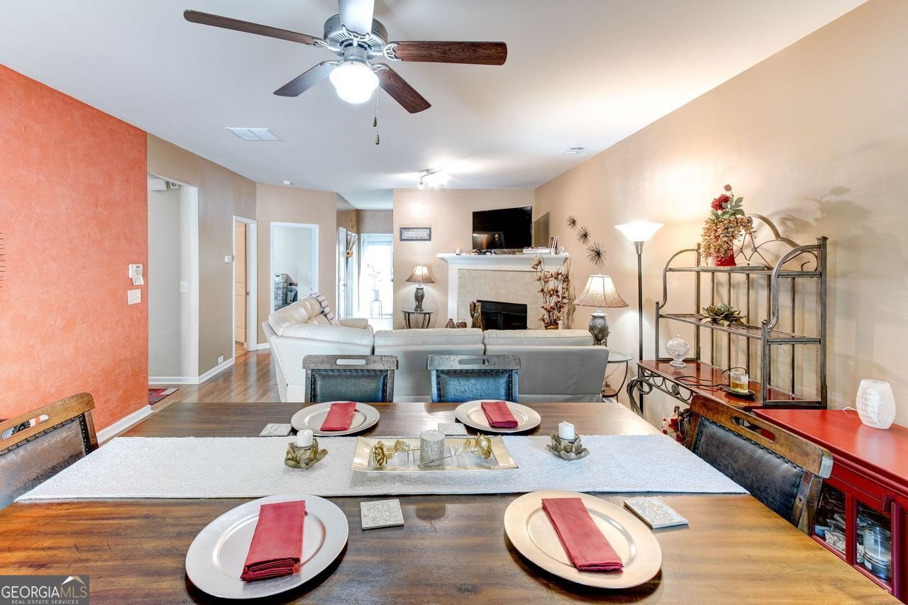 2904 RIDGEVIEW Drive Atlanta - 4