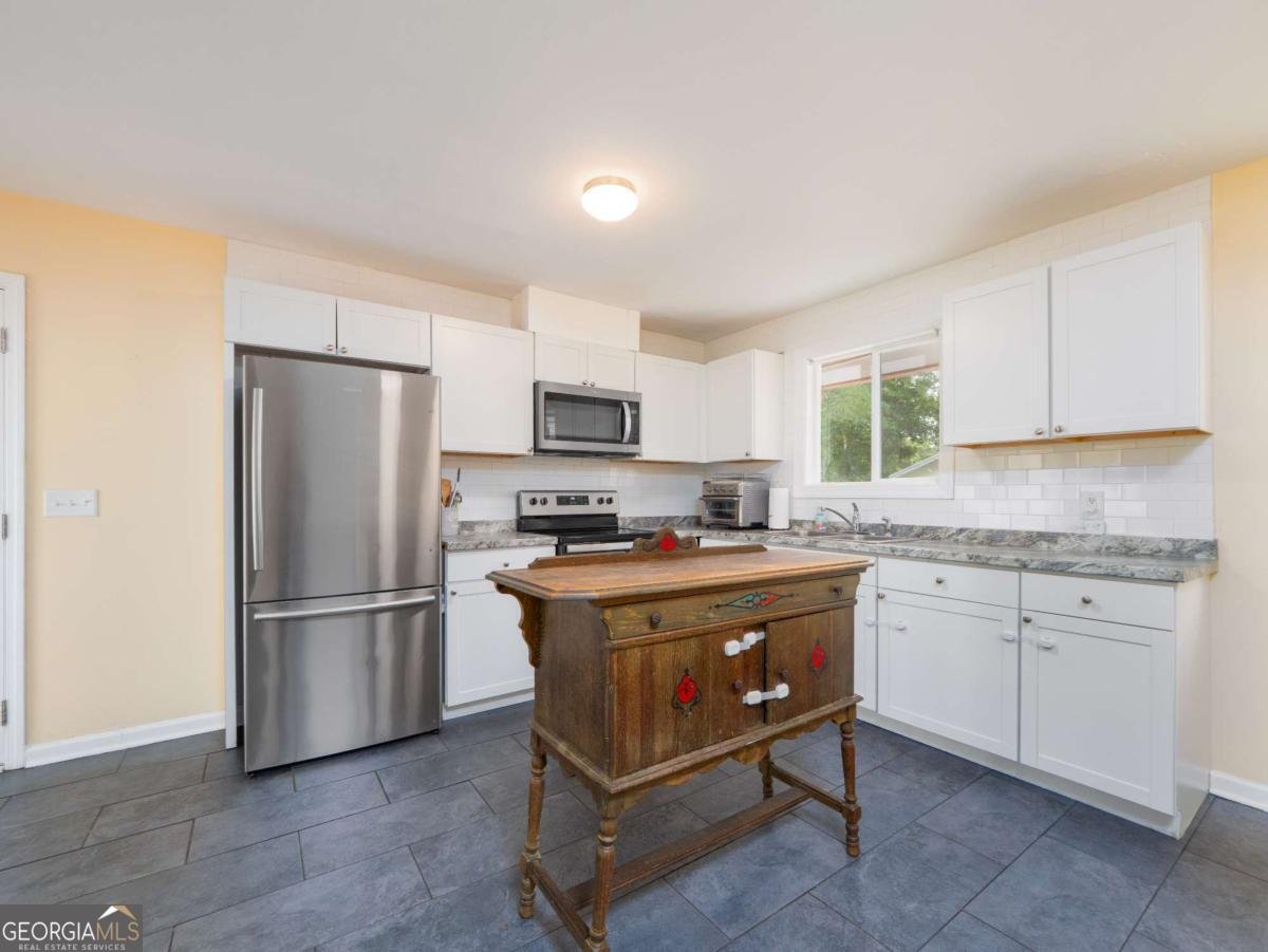 244 Sherwood Lane Brunswick - 12