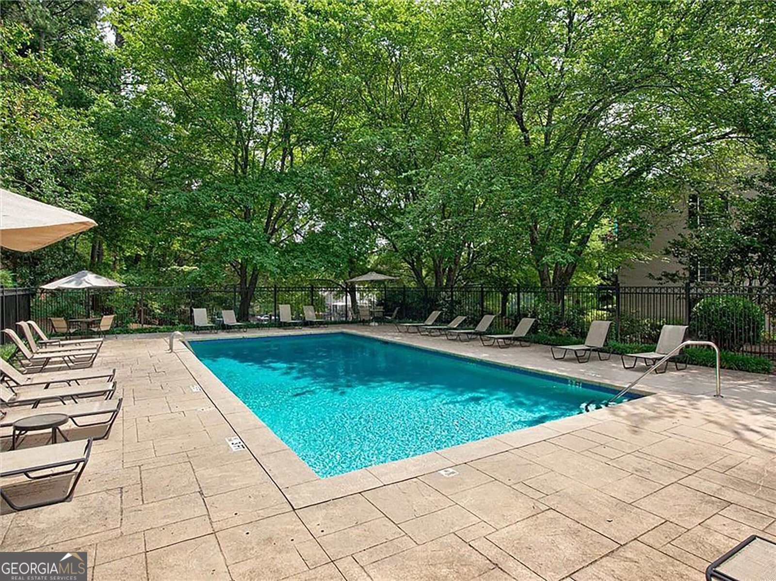 3689 Essex Avenue Atlanta - 25