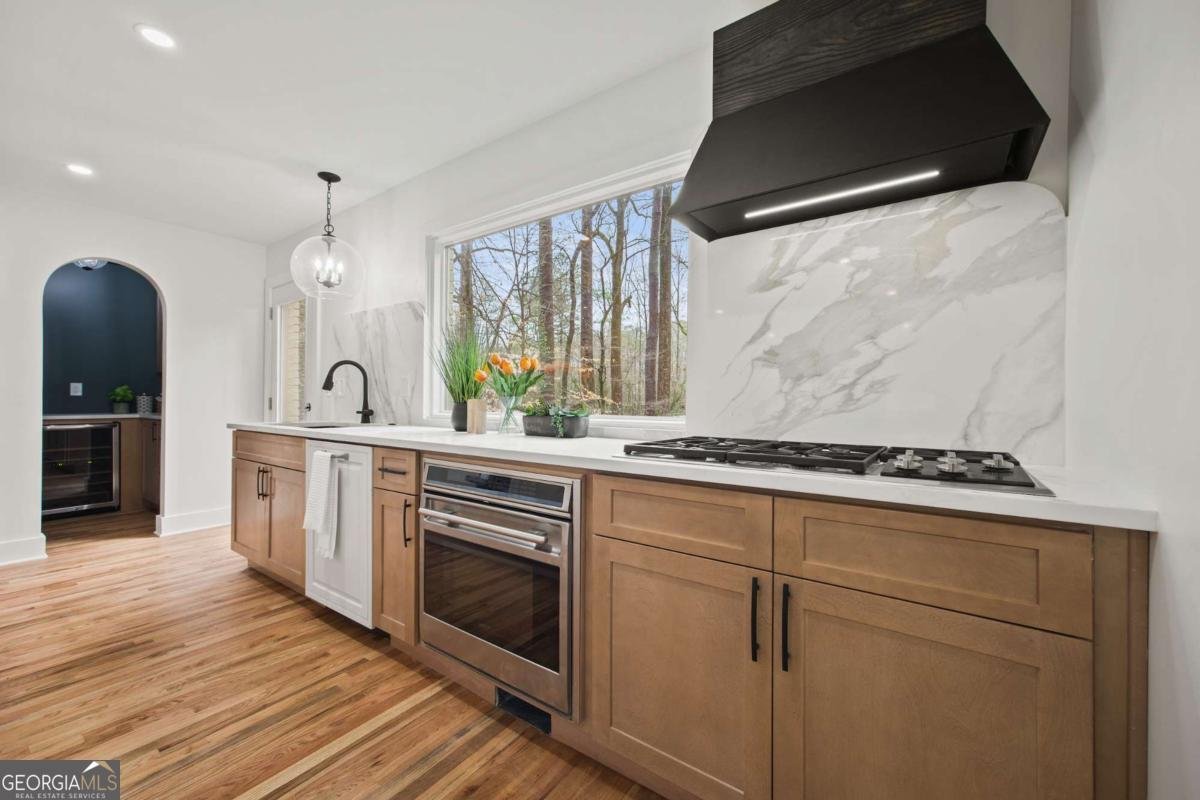 2433 Helmsdale Drive Atlanta - 11