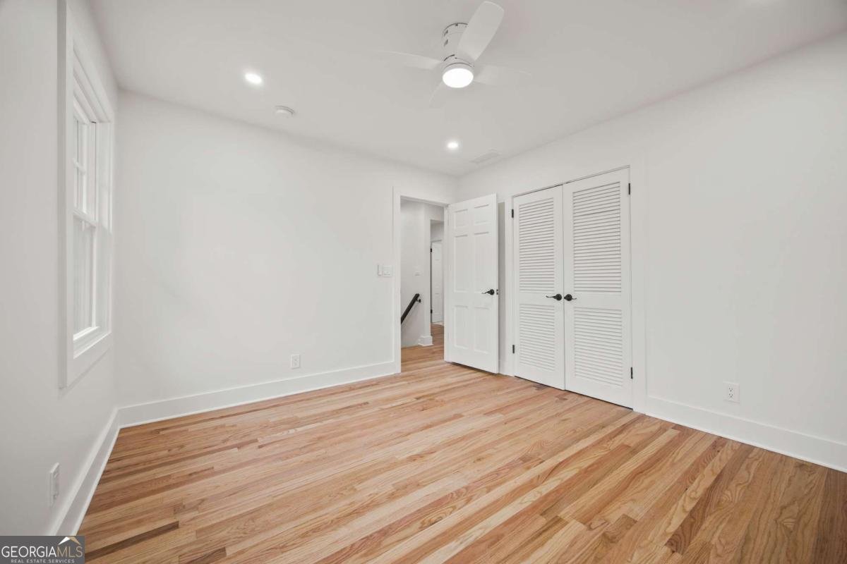 2433 Helmsdale Drive Atlanta - 30