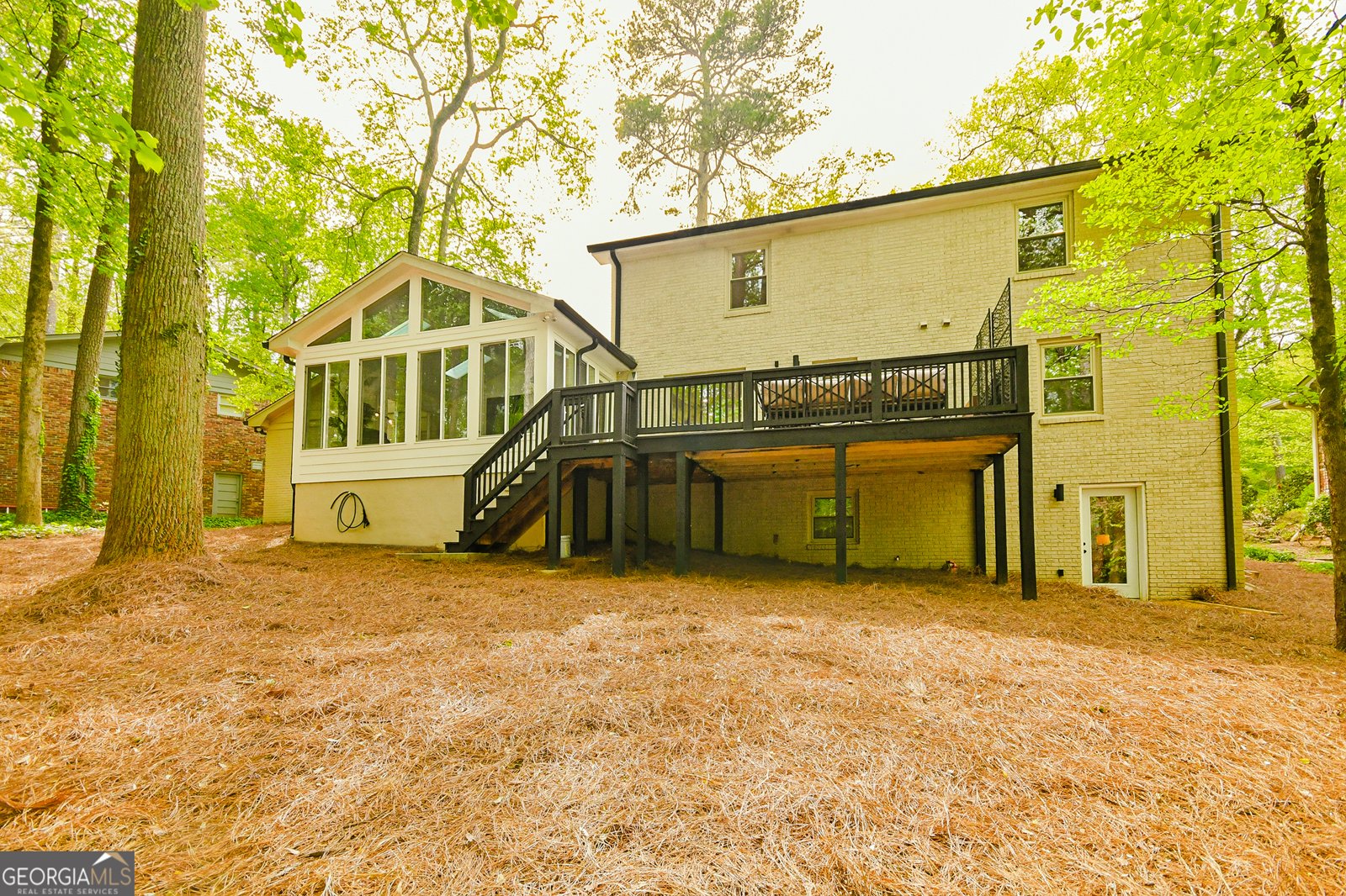 2433 Helmsdale Drive Atlanta - 6