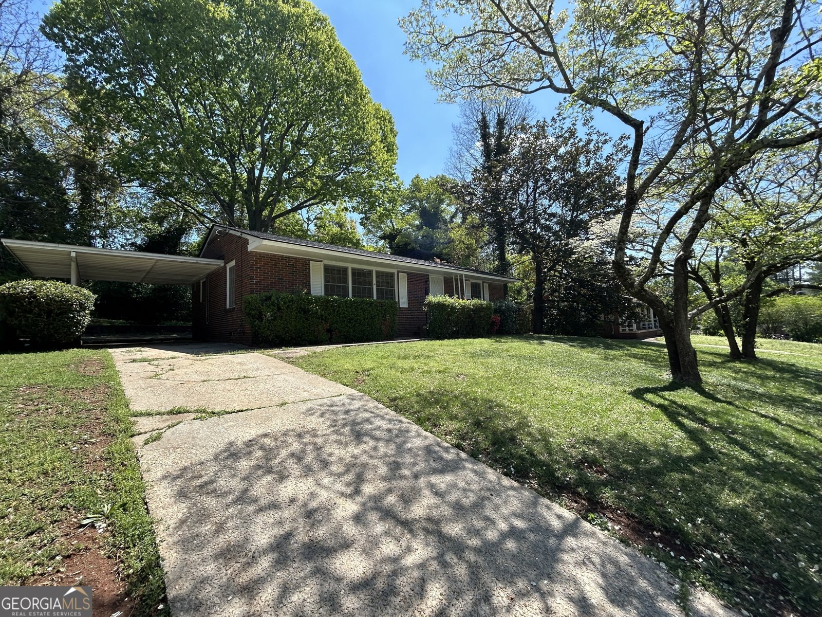 779 Casplan Street Atlanta - 3