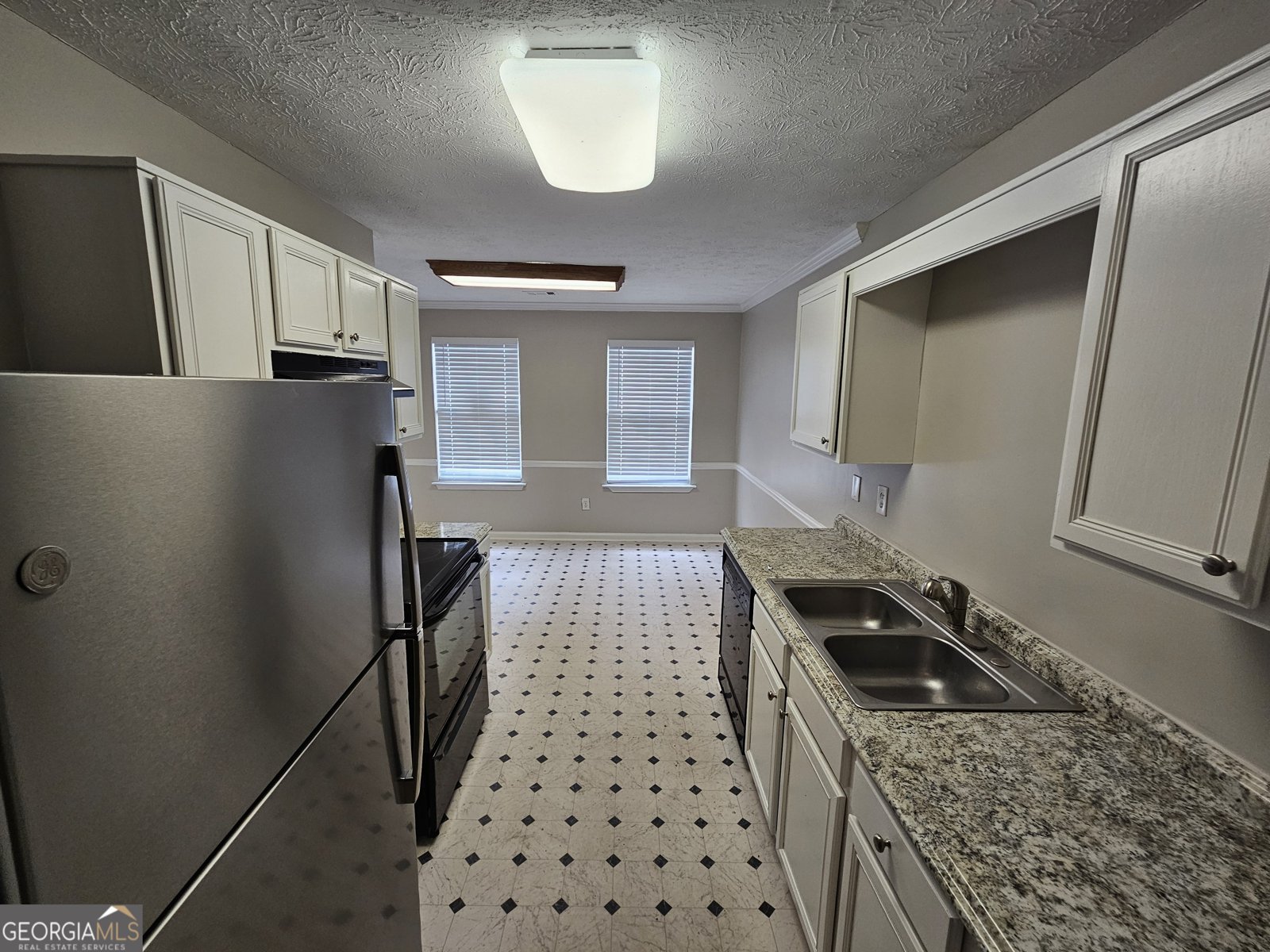 6718 Roscommon Drive Austell - 6