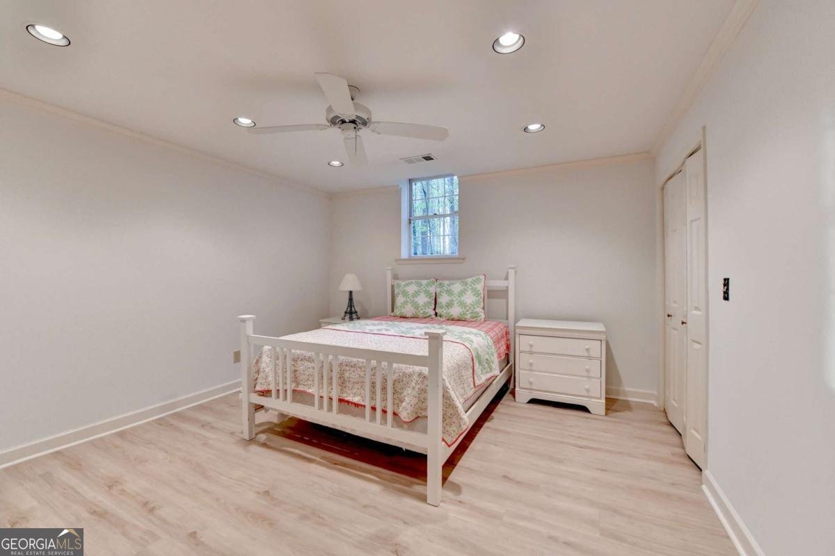 5884 Hammersmith Road Stone Mountain - 53