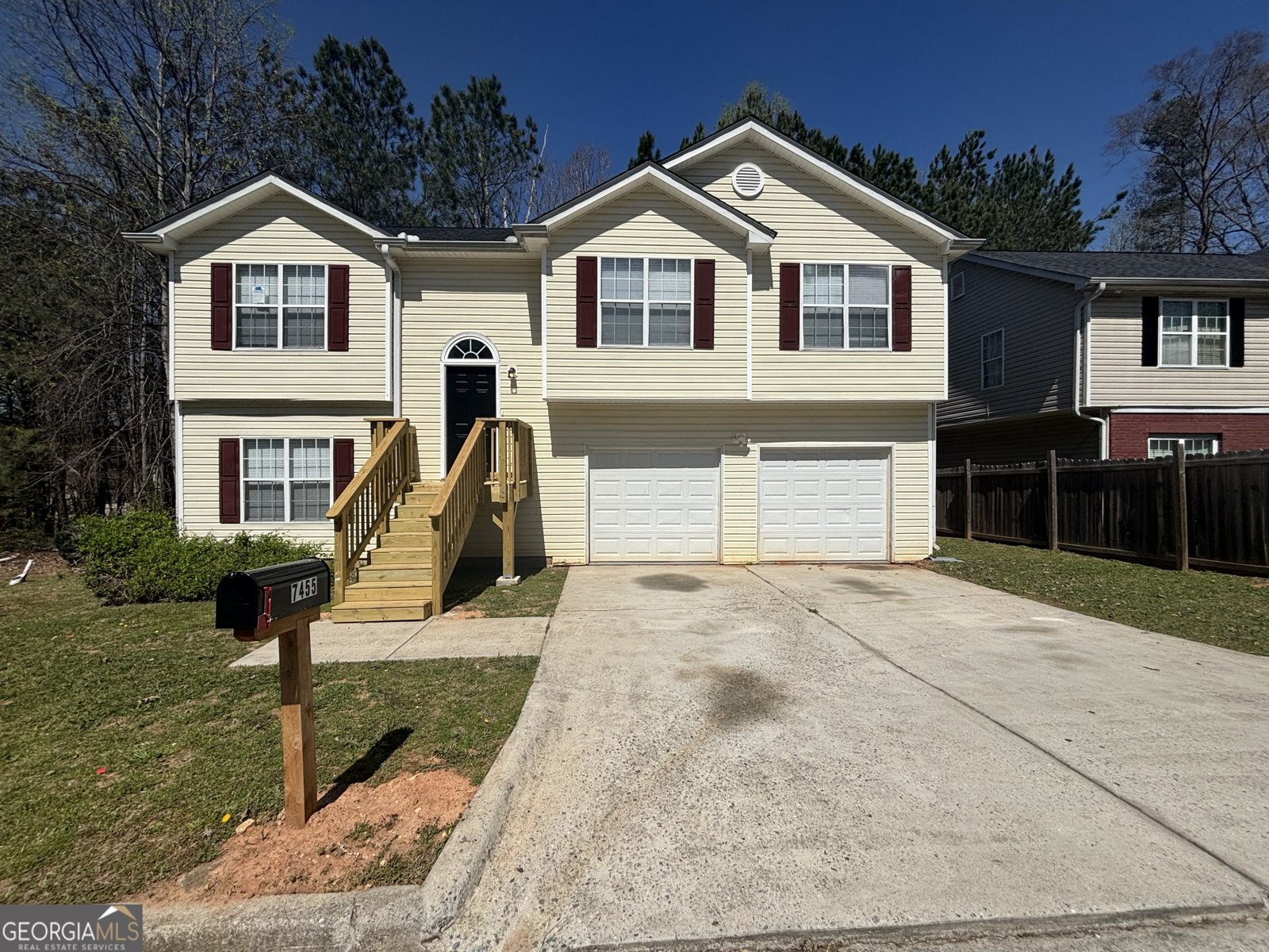 7455 Royal Court Riverdale - 1