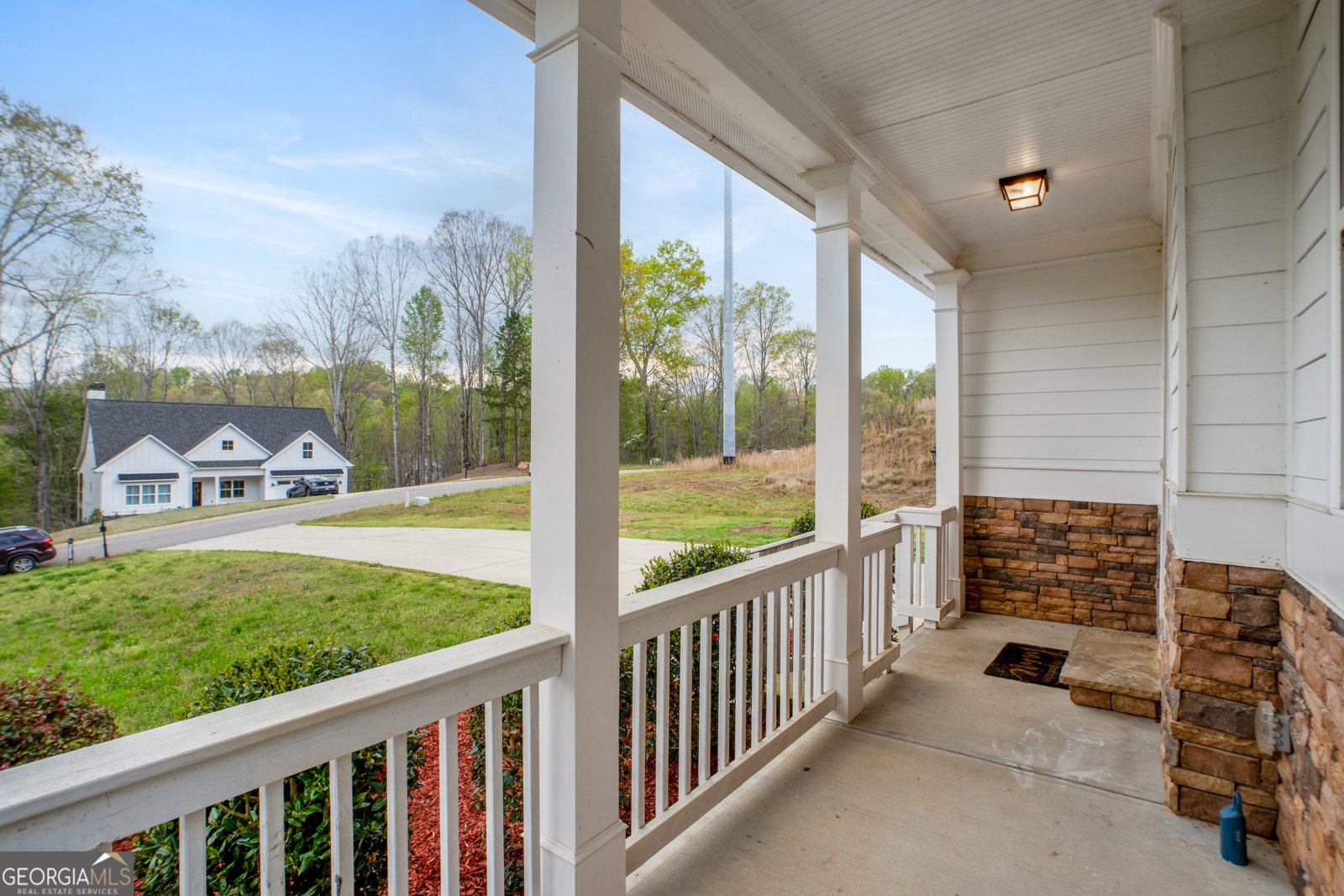 6219 Trojan Drive Gainesville - 46