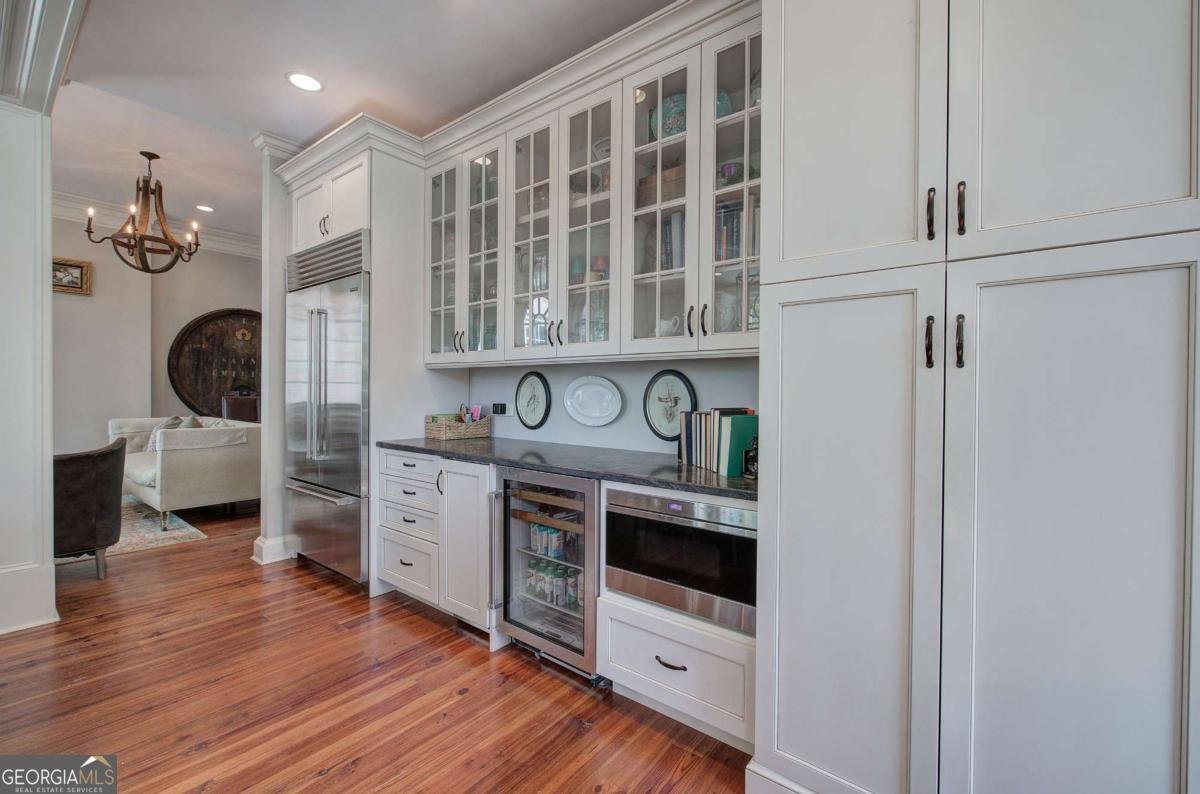 721 West Avenue Cartersville - 30