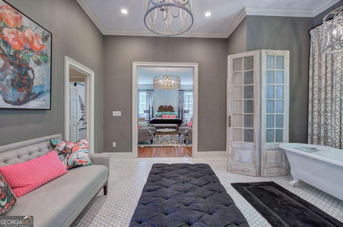 721 West Avenue Cartersville - 42