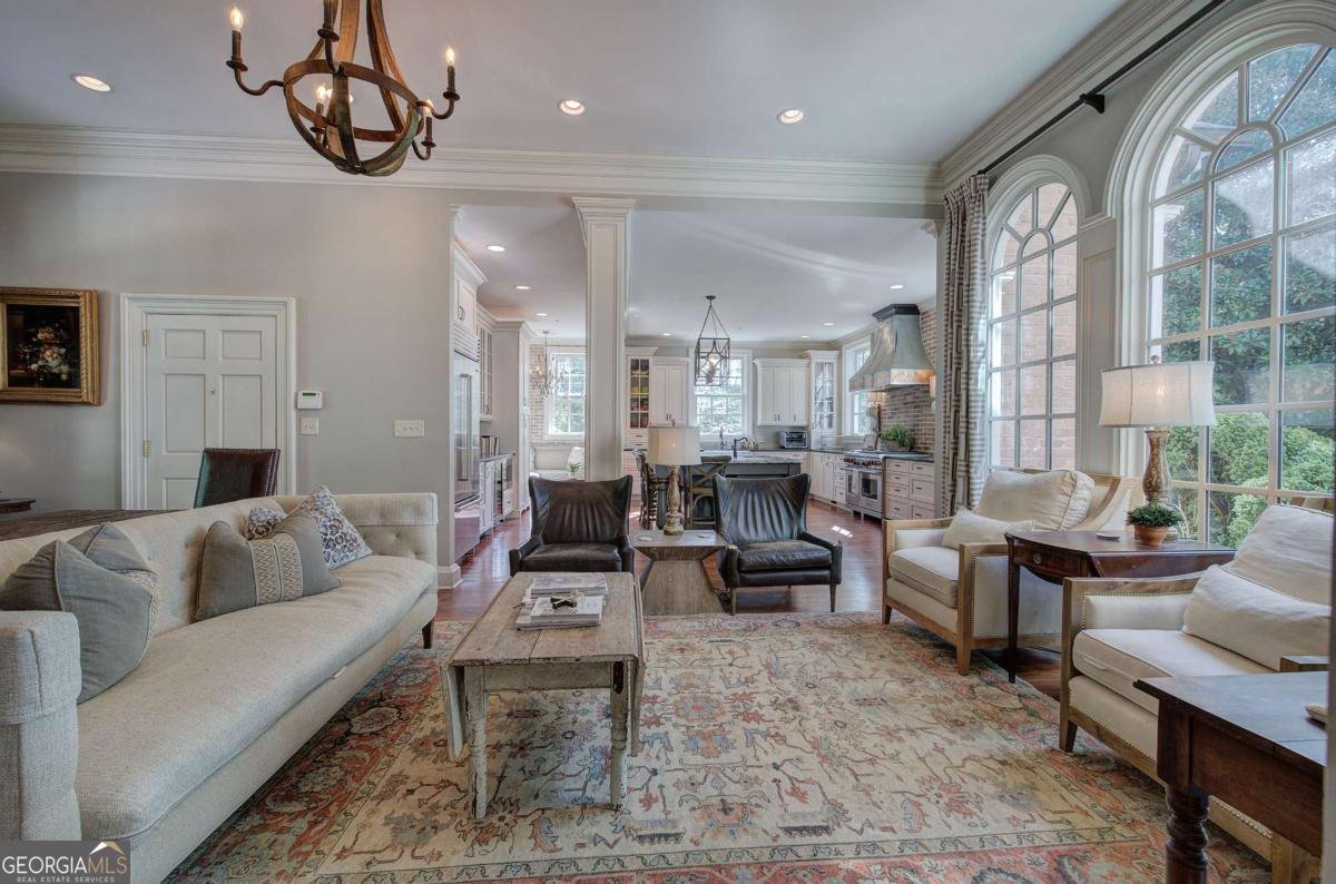 721 West Avenue Cartersville - 49