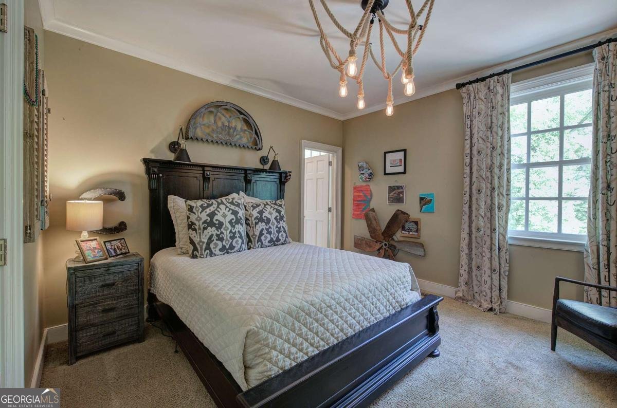 721 West Avenue Cartersville - 52