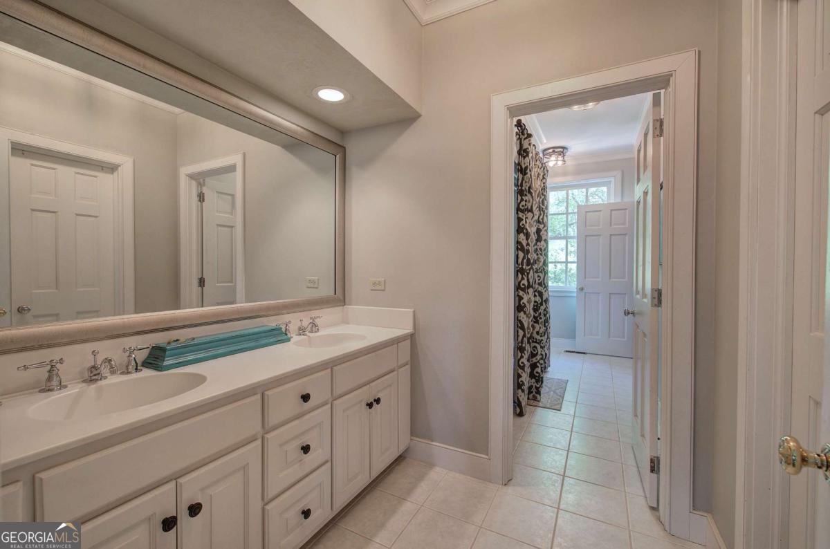 721 West Avenue Cartersville - 57