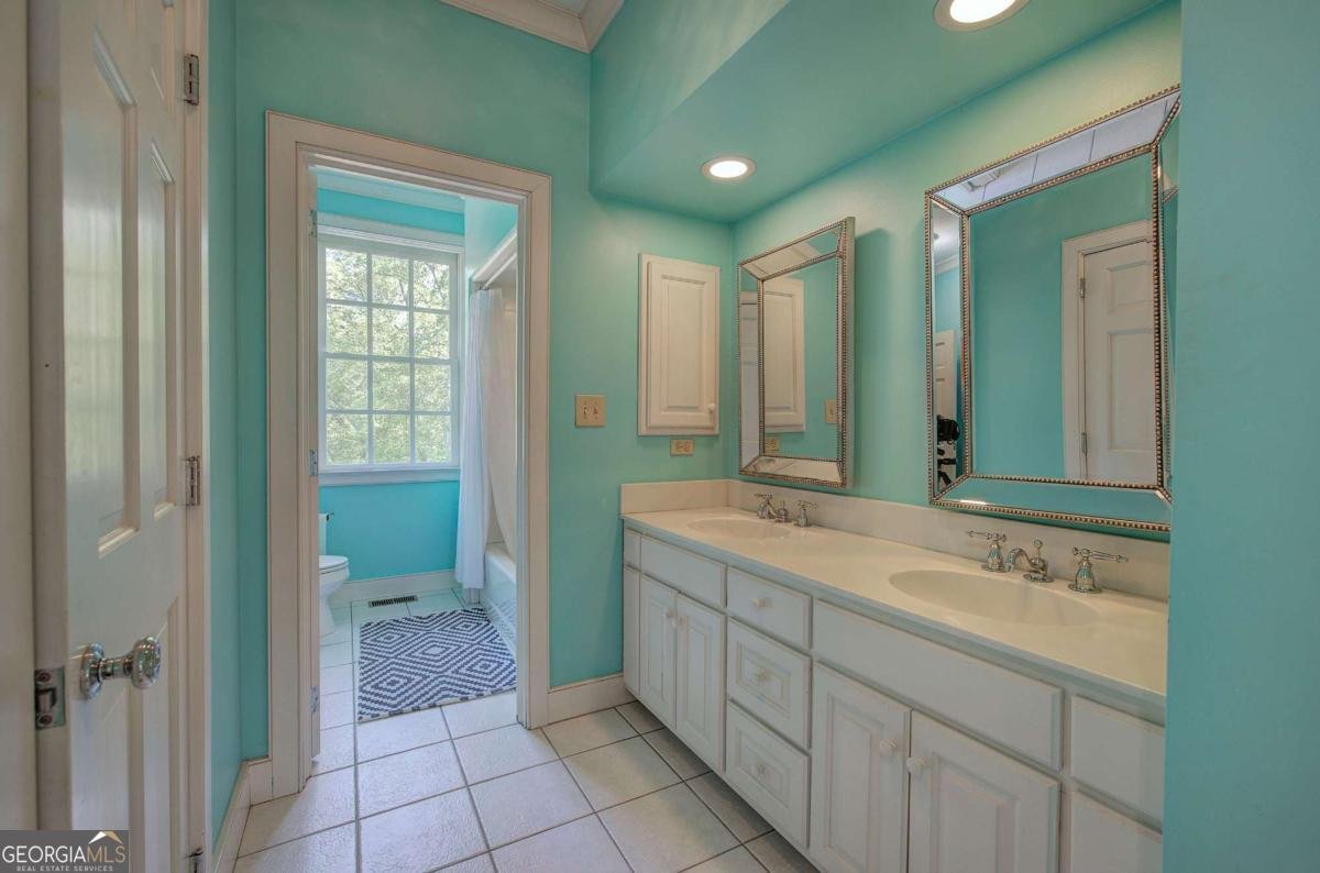 721 West Avenue Cartersville - 60