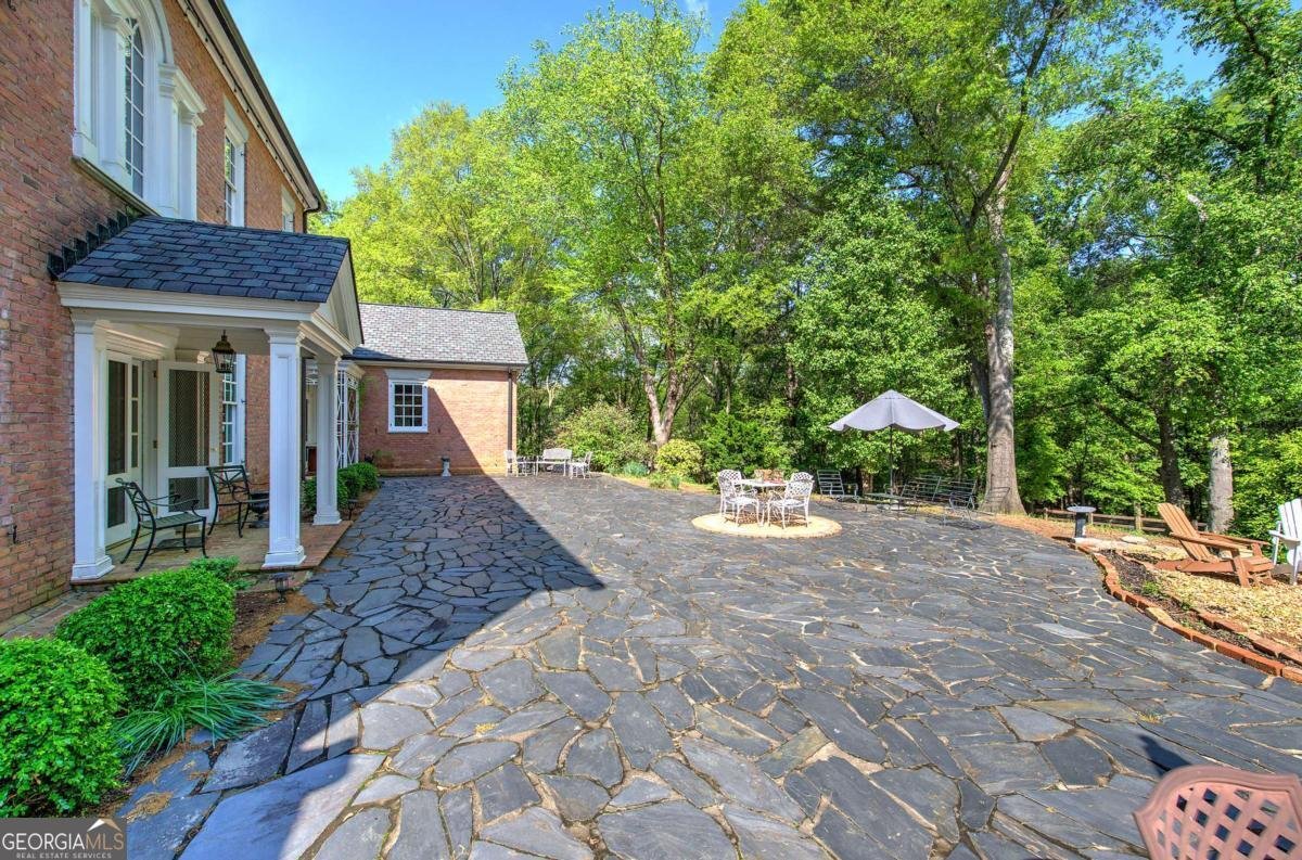 721 West Avenue Cartersville - 68