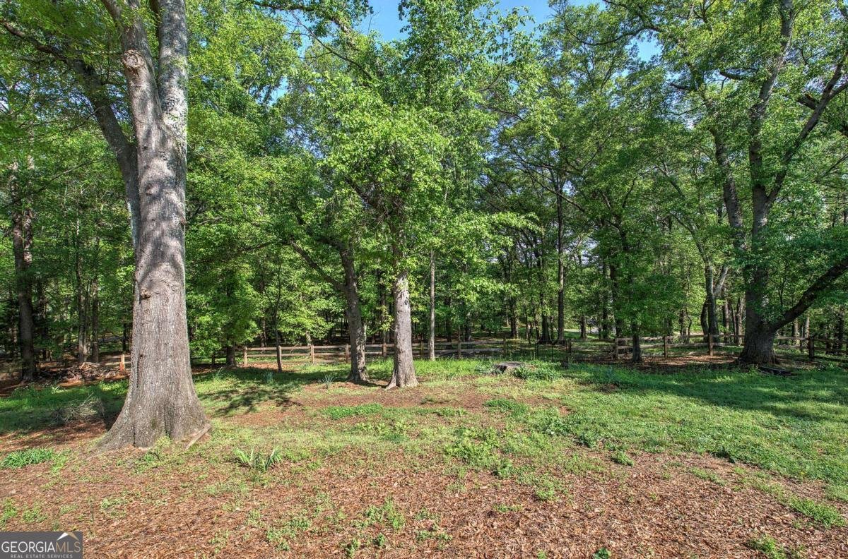 721 West Avenue Cartersville - 72