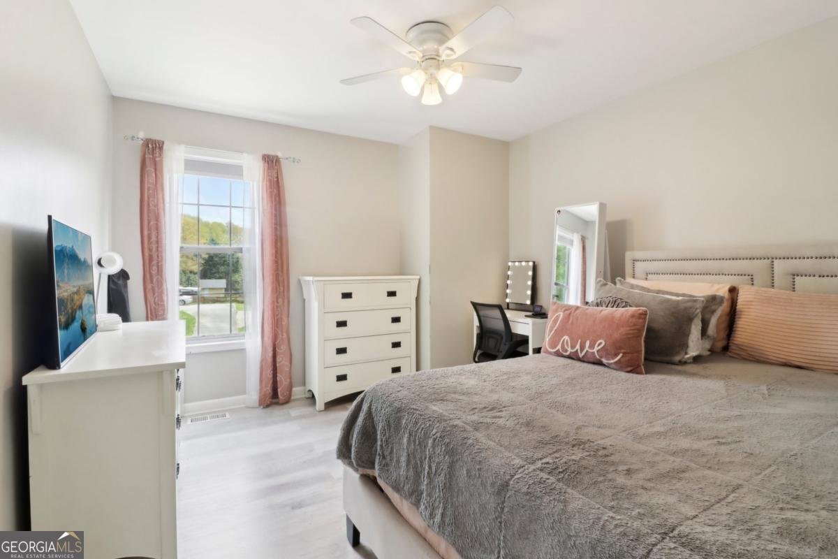 106 Thornwood Drive Woodstock - 24