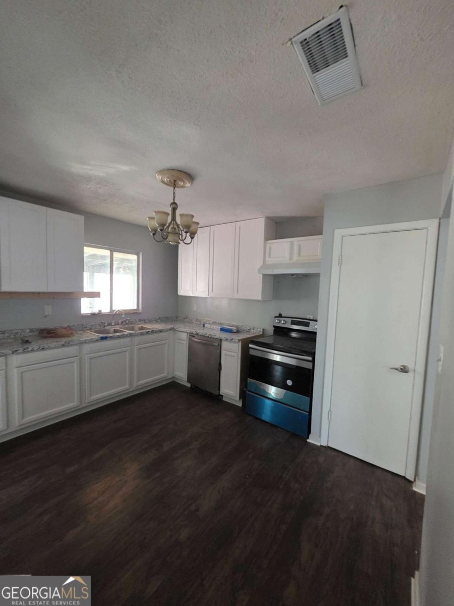 8154 Tudor Drive Jonesboro - 3