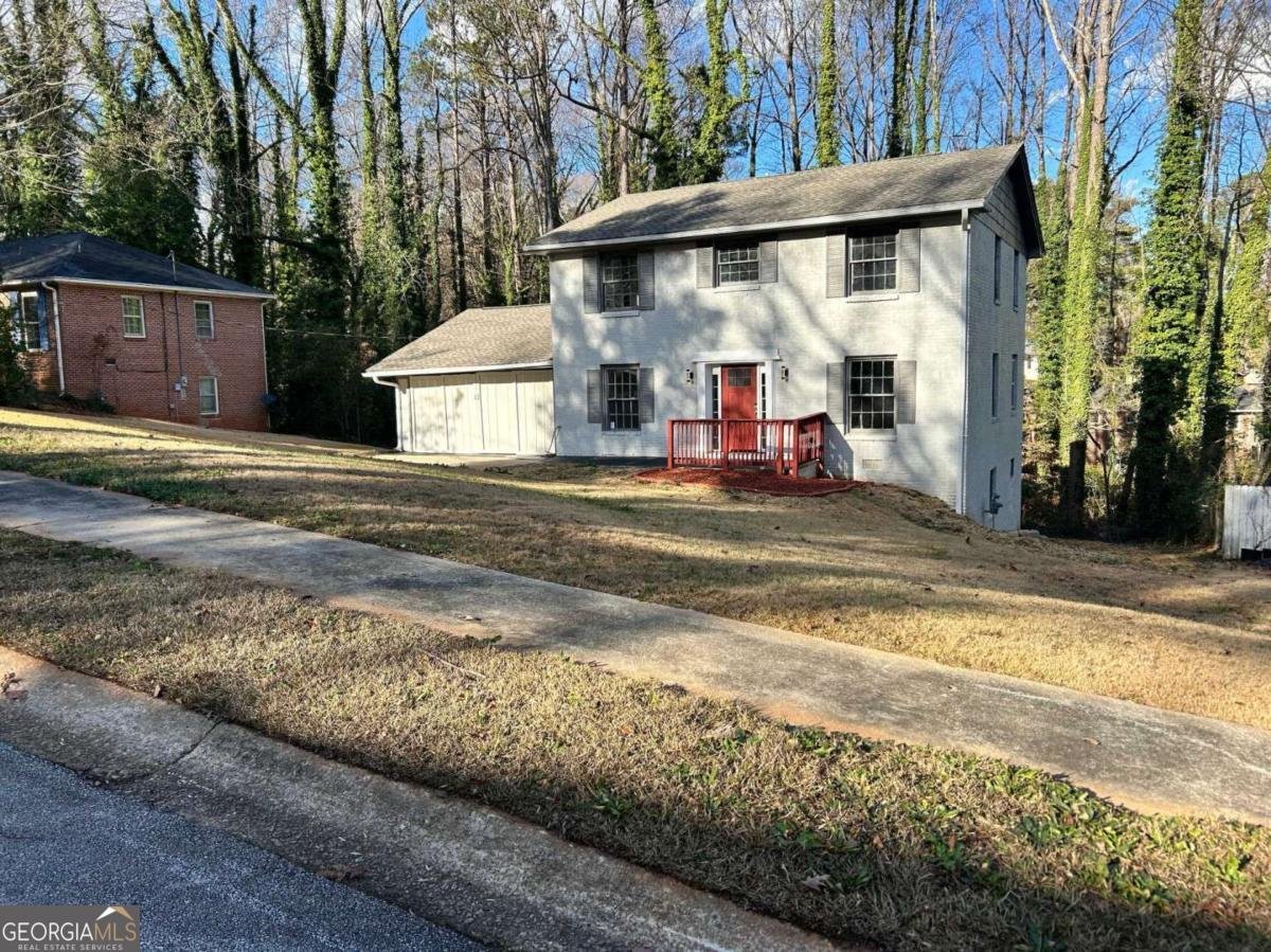 4844 Fairforest Drive Stone Mountain - 1