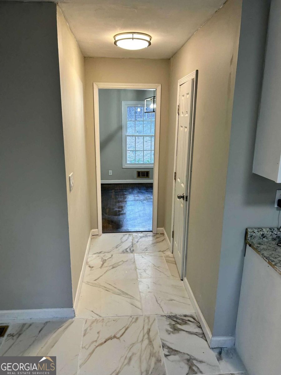 4844 Fairforest Drive Stone Mountain - 16