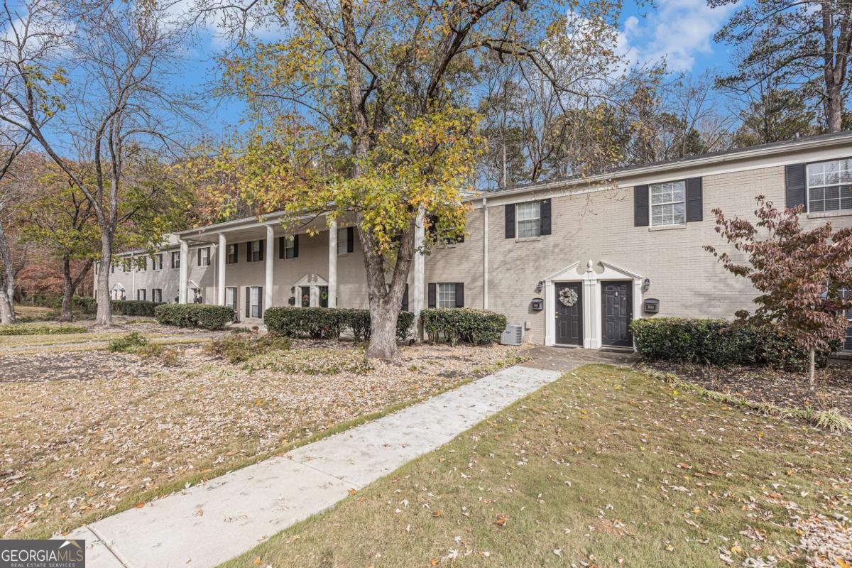 3665 Essex Avenue Atlanta - 29