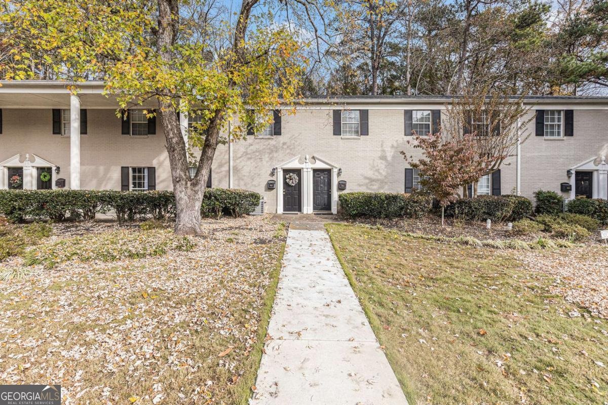 3665 Essex Avenue Atlanta - 30