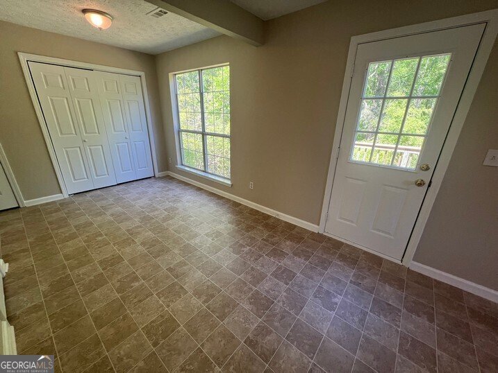 194 Bay Court Drive Stockbridge - 12