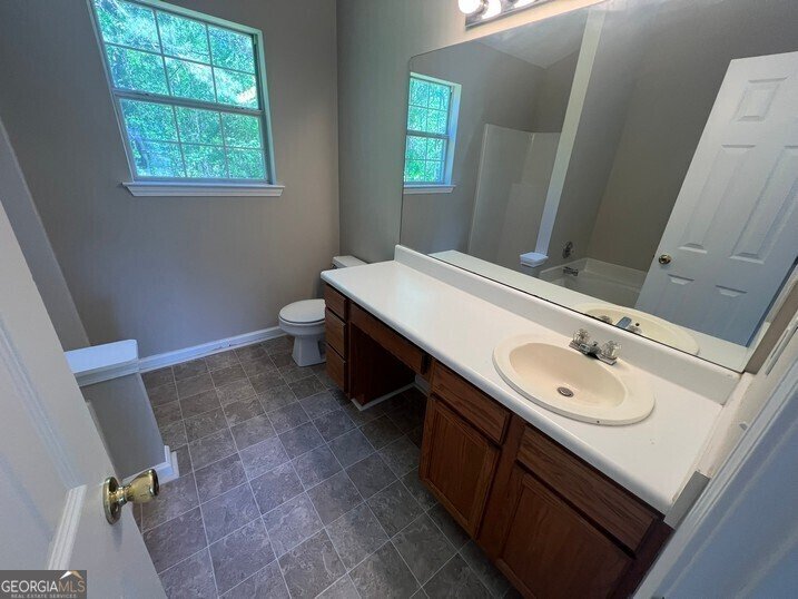194 Bay Court Drive Stockbridge - 21