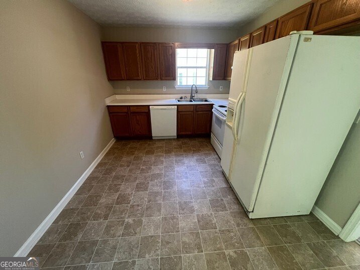 194 Bay Court Drive Stockbridge - 7