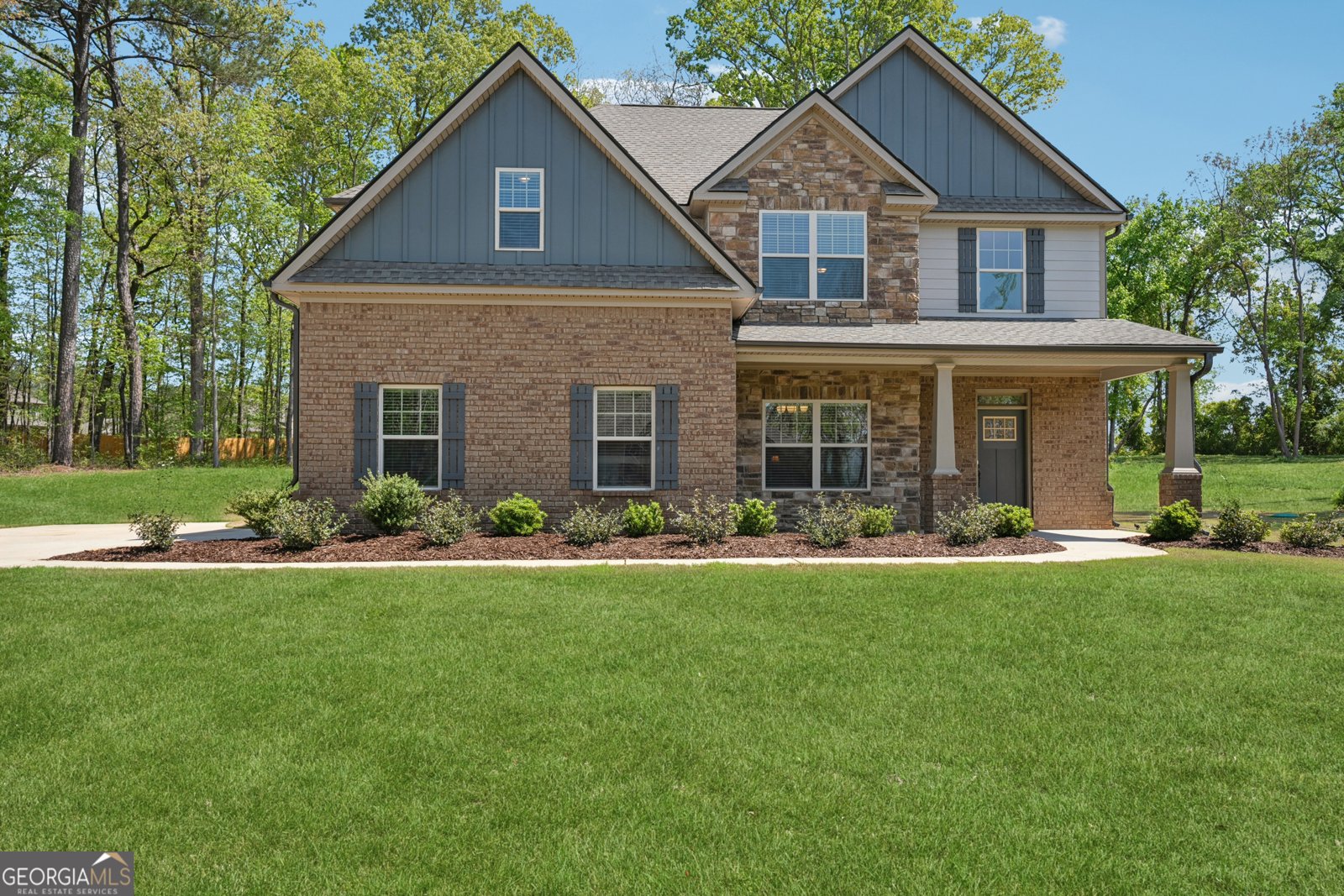 320 Homestead Circle Forsyth - 1