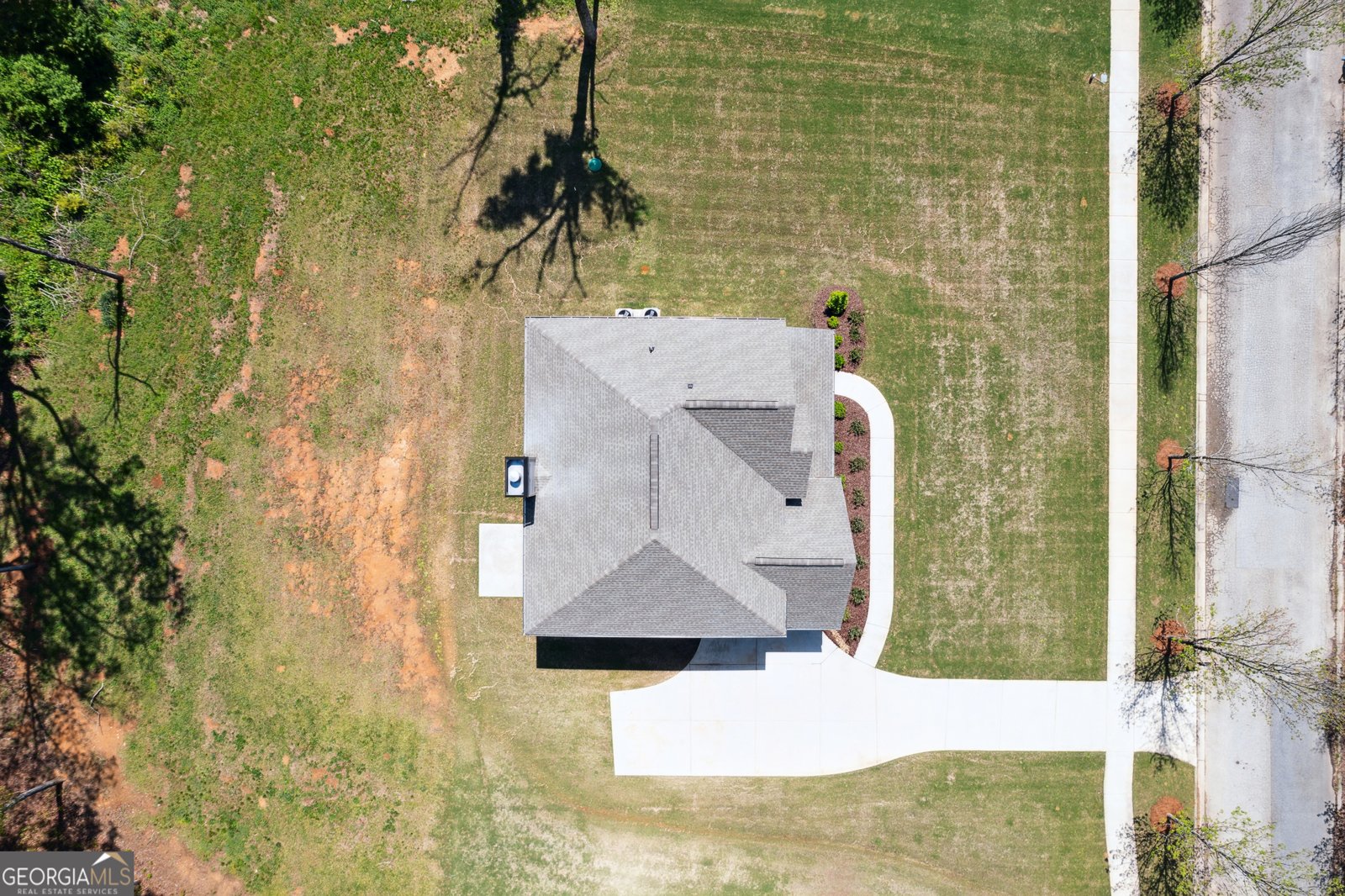 320 Homestead Circle Forsyth - 42