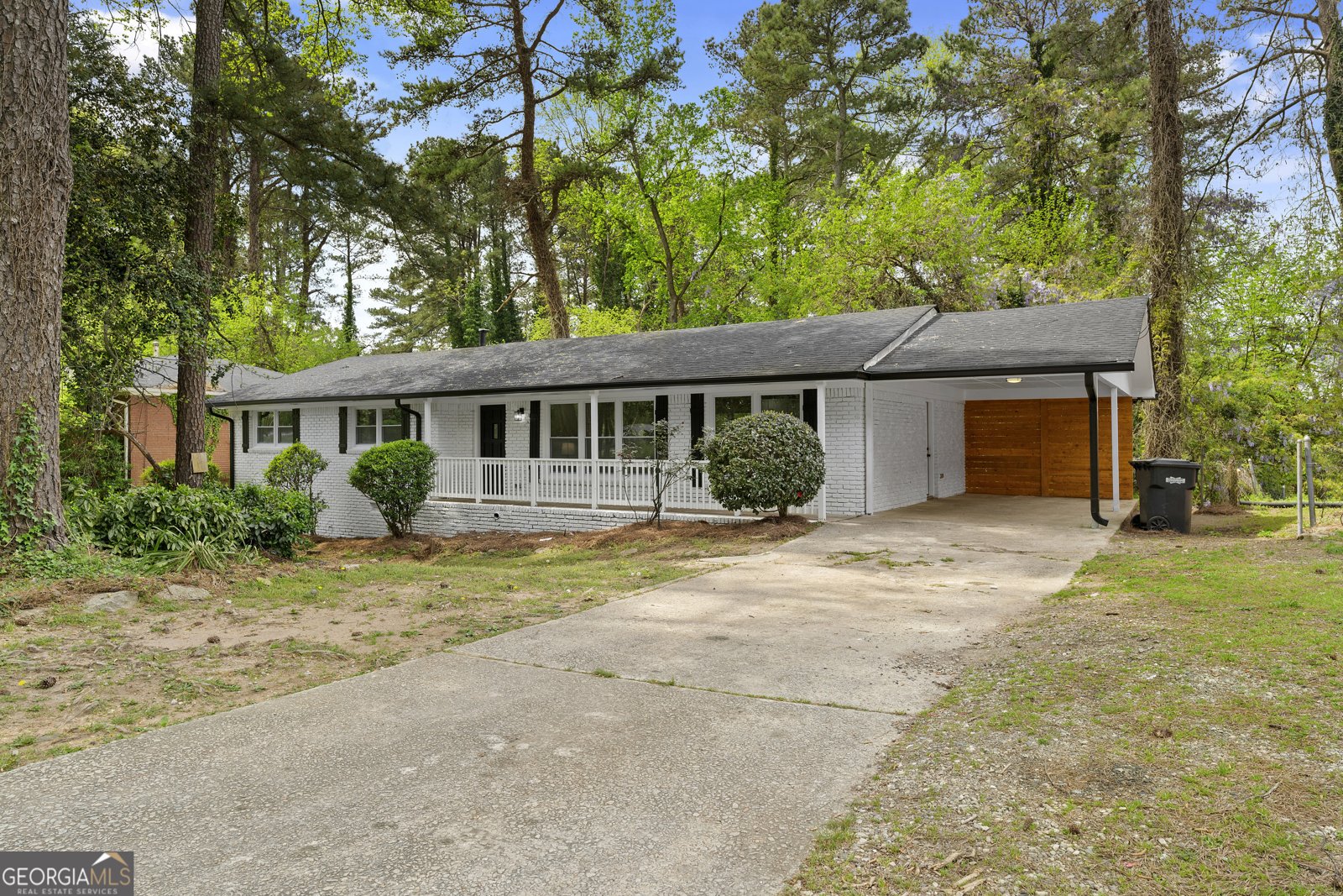 2405 Clifton Springs Road Decatur - 1