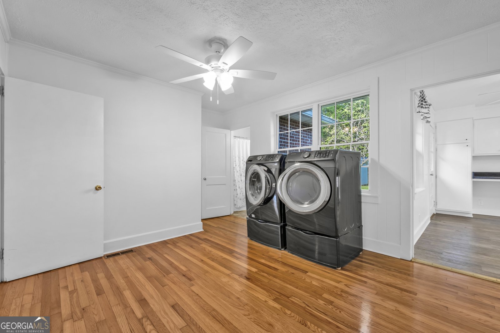 314 Poplar Drive Washington - 15
