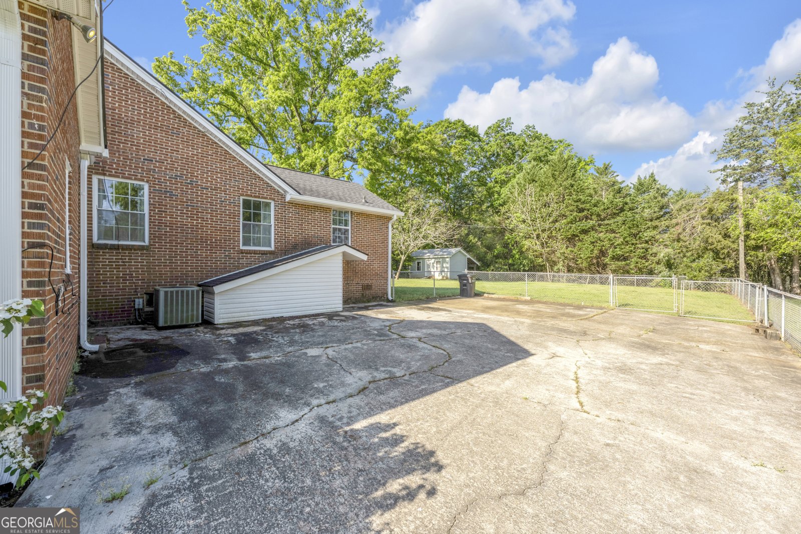 314 Poplar Drive Washington - 32