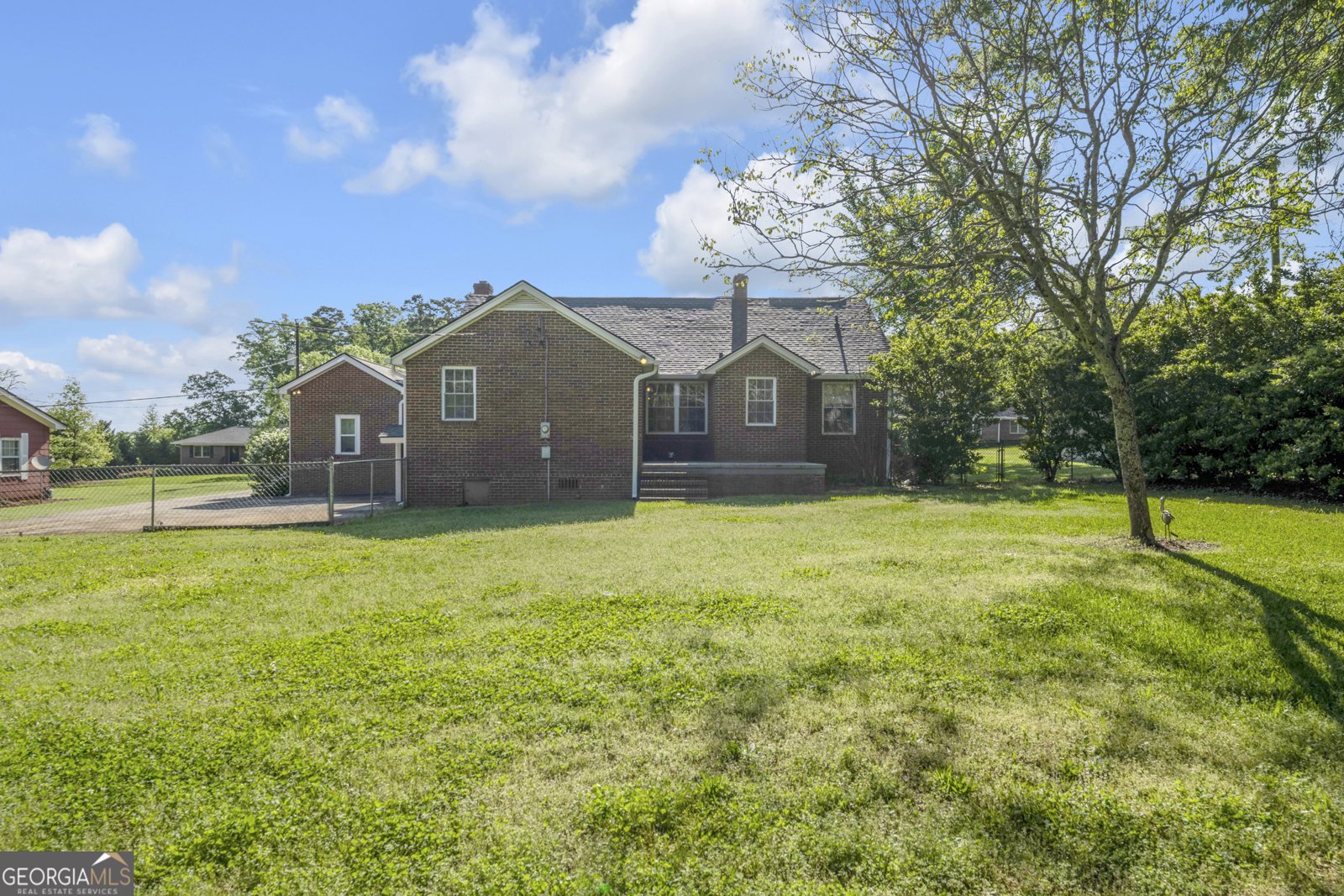 314 Poplar Drive Washington - 34