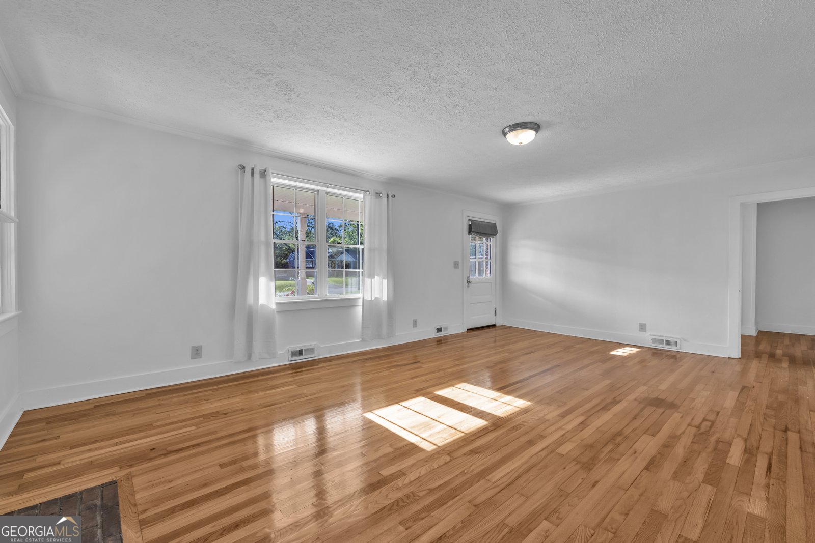 314 Poplar Drive Washington - 6
