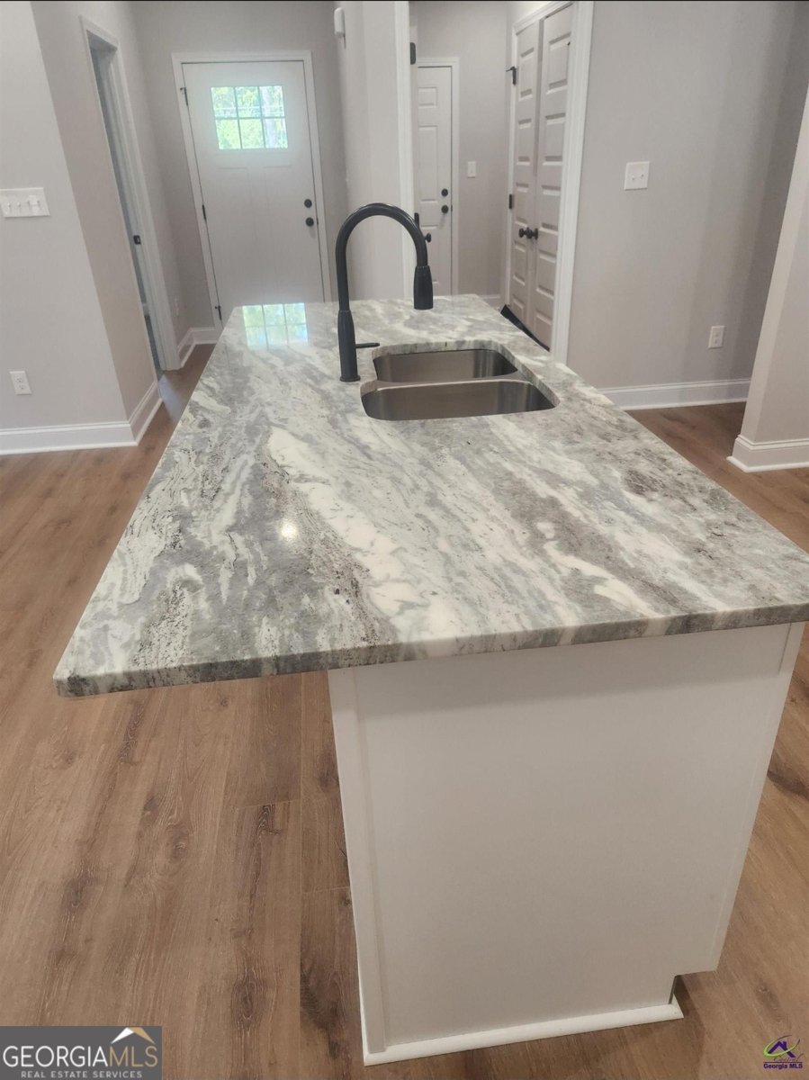 102 Silver Maple Court Byron - 8