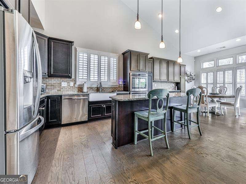 815 Commerce Trail Canton - 14