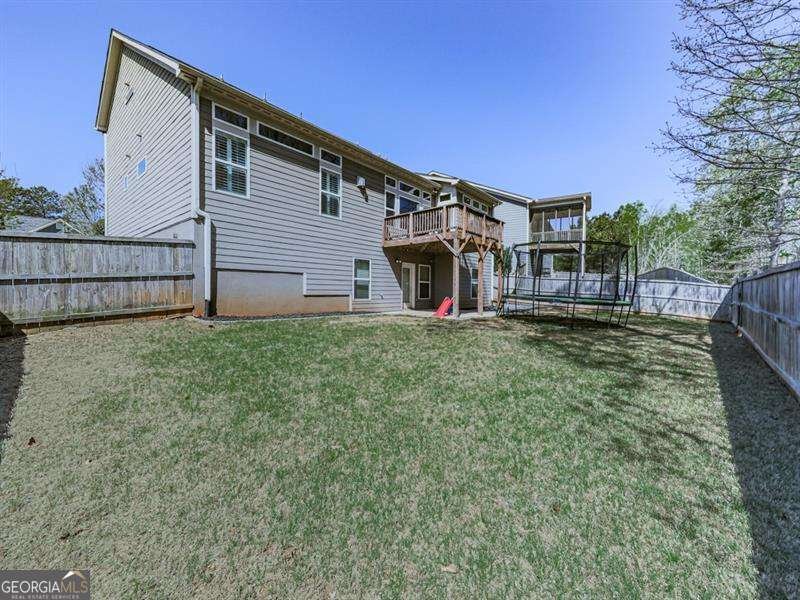 815 Commerce Trail Canton - 53