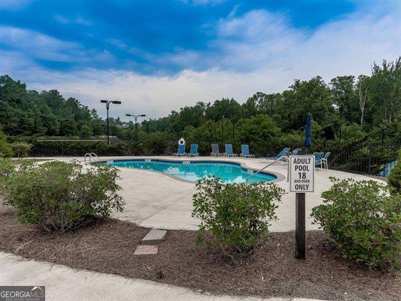 815 Commerce Trail Canton - 62