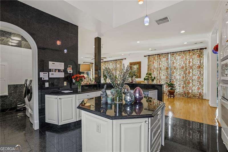 725 Links View Drive Sugar Hill - 15