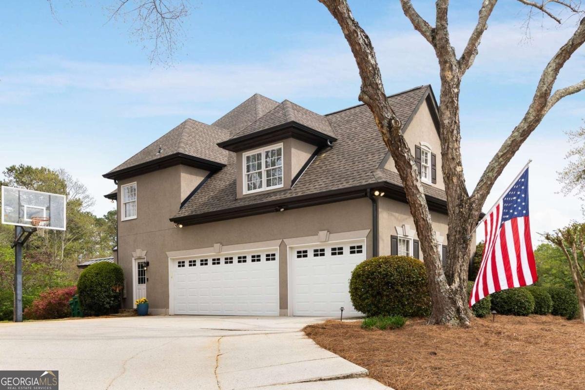 6201 Neely Farm Drive Peachtree Corners - 4