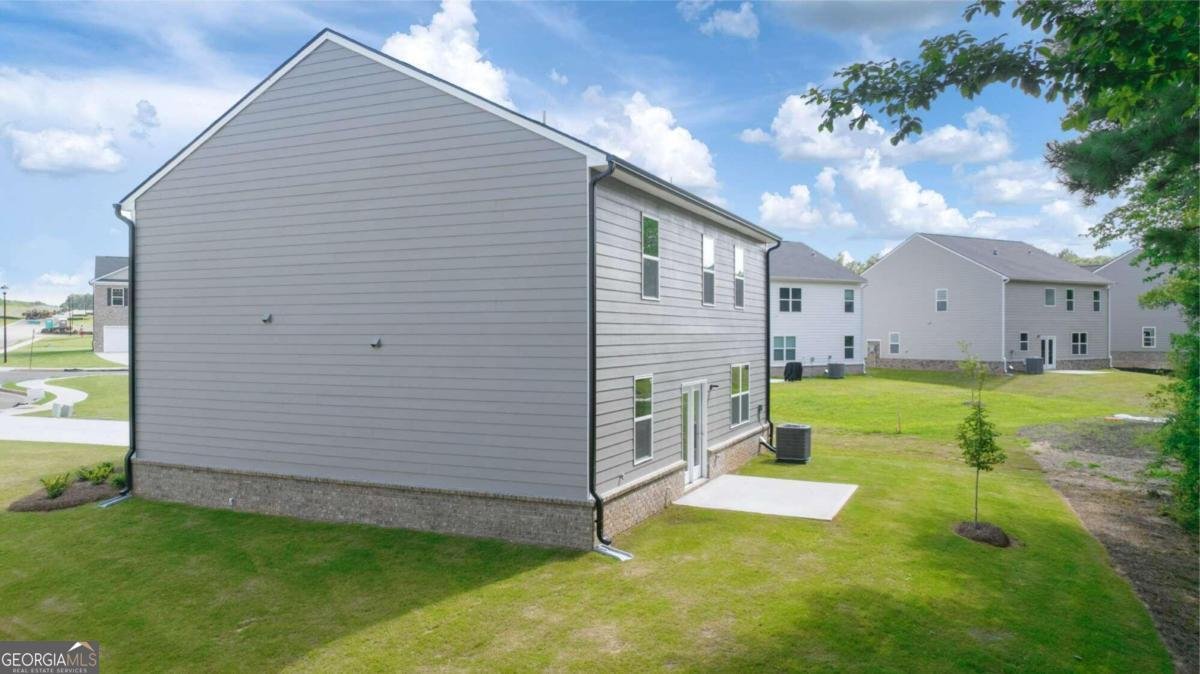 1612 Oakbrook Pond Place Dacula - 48