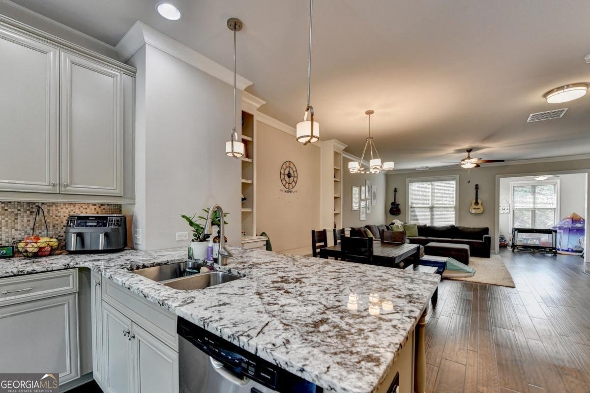 4007 Dunwoody Trace Atlanta - 11