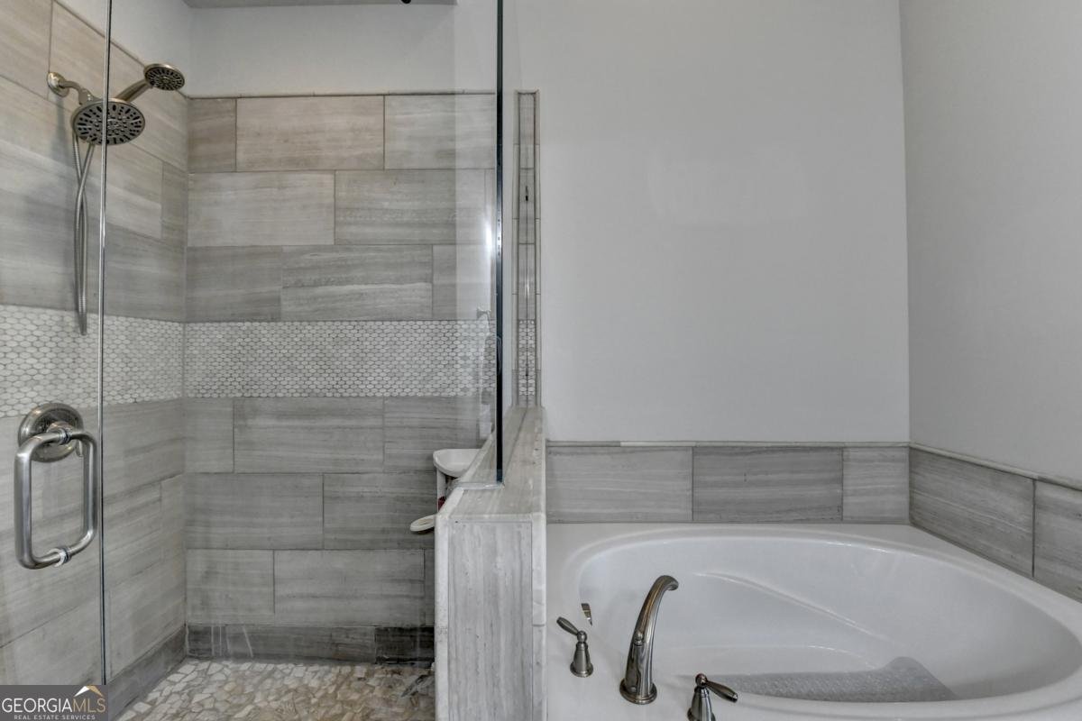 4007 Dunwoody Trace Atlanta - 34