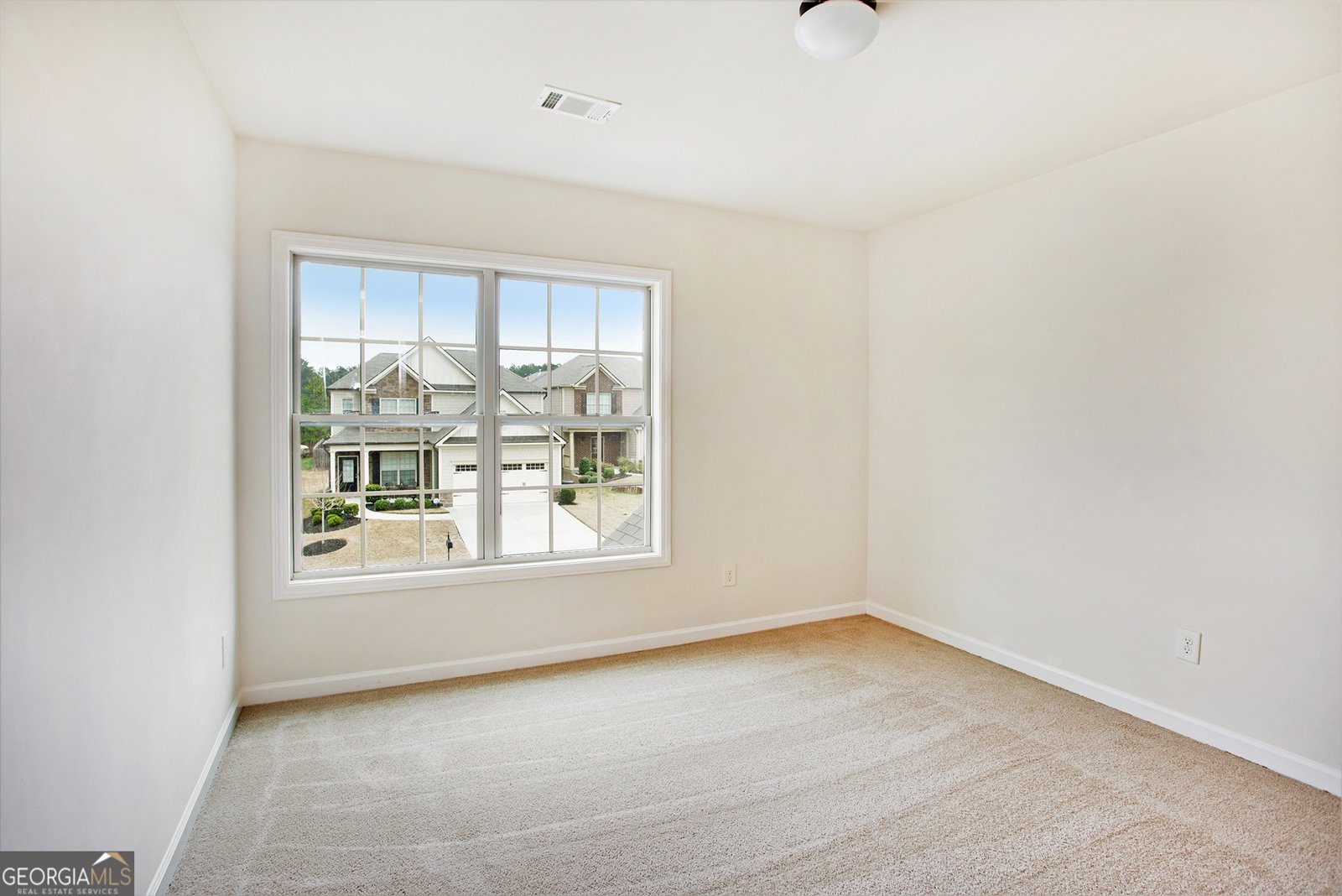 4354 Favored Way Union City - 15