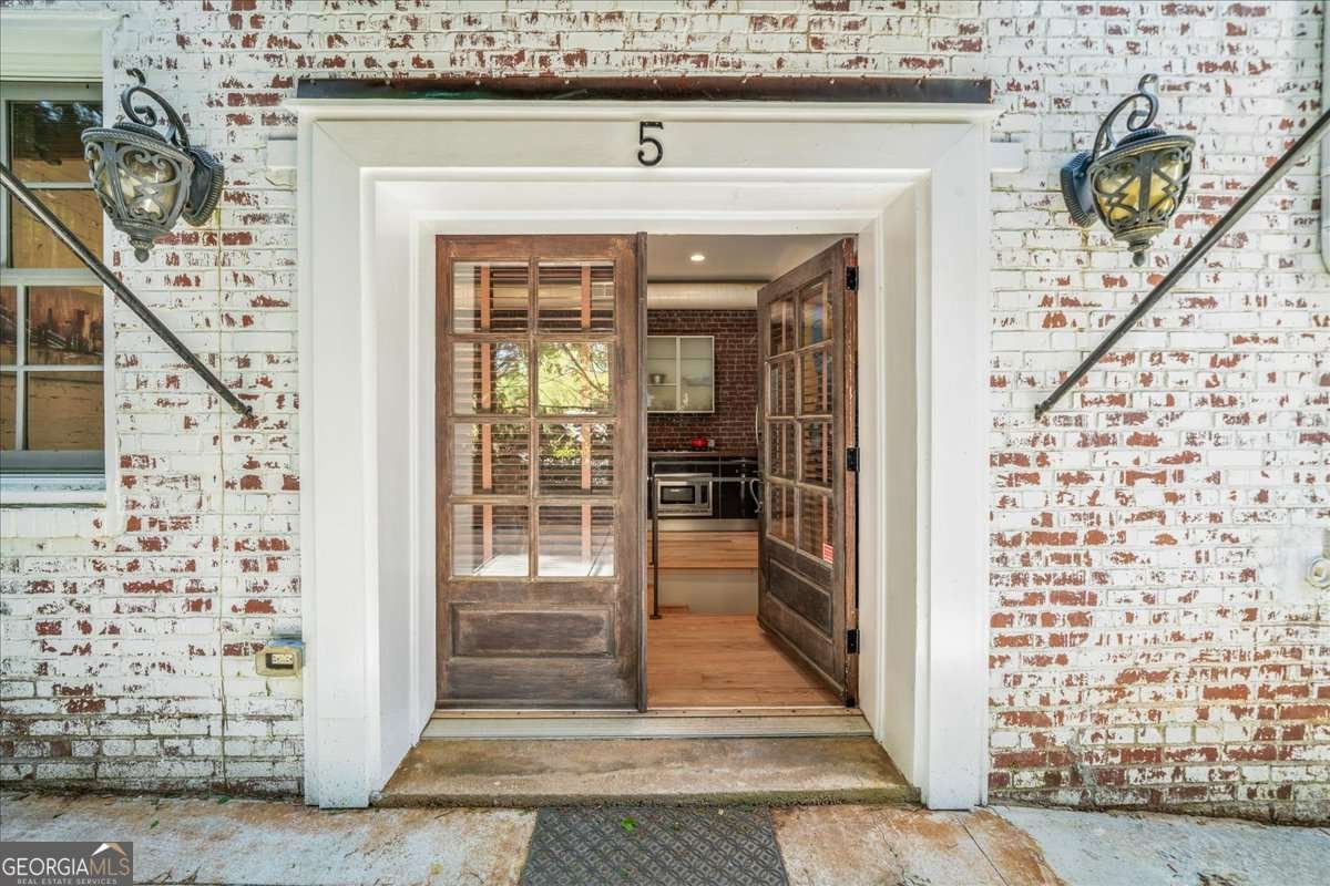 65 Peachtree Memorial Drive Atlanta - 1