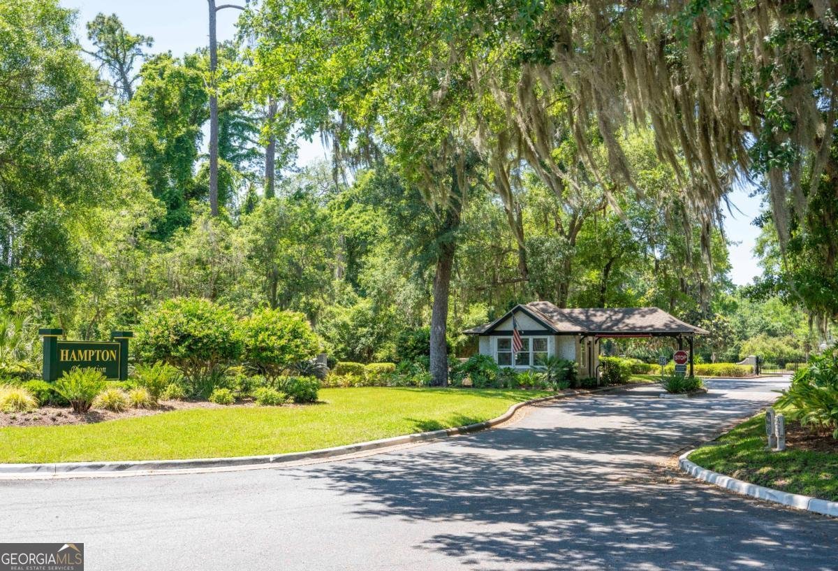 142 Montrose St. Simons - 24