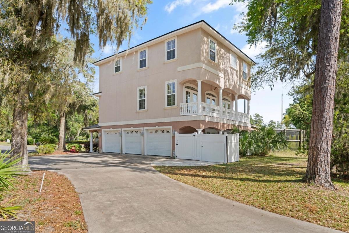 142 Montrose St. Simons - 3