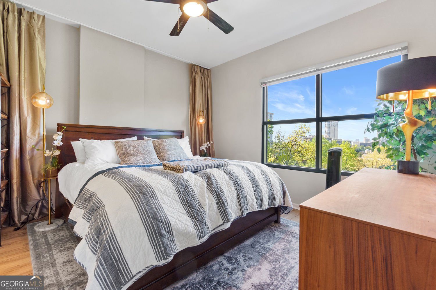 3040 Peachtree Road Atlanta - 23