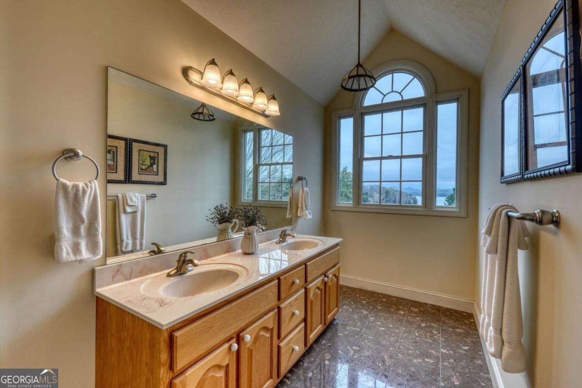 1891 Cedar Cliff Road Hiawassee - 28